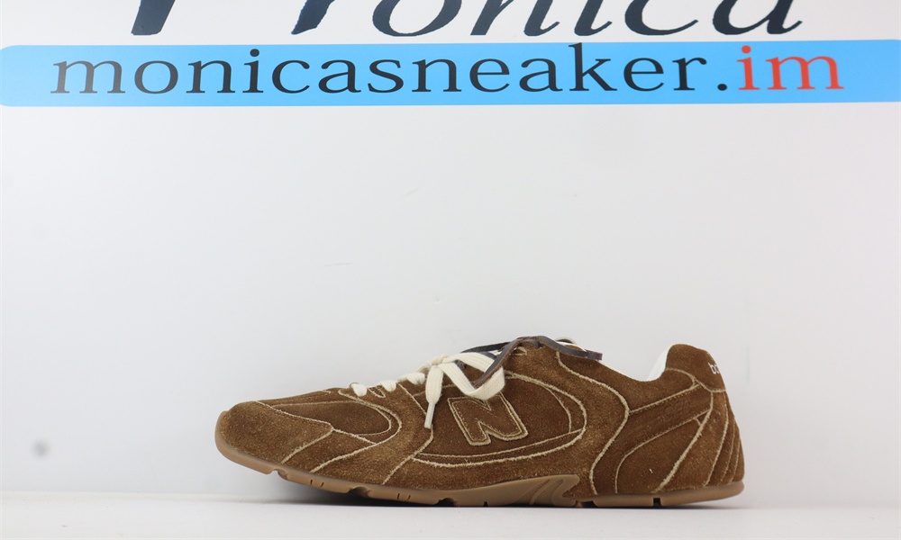 New Balance 530 SL Miu Miu Cinnamon...