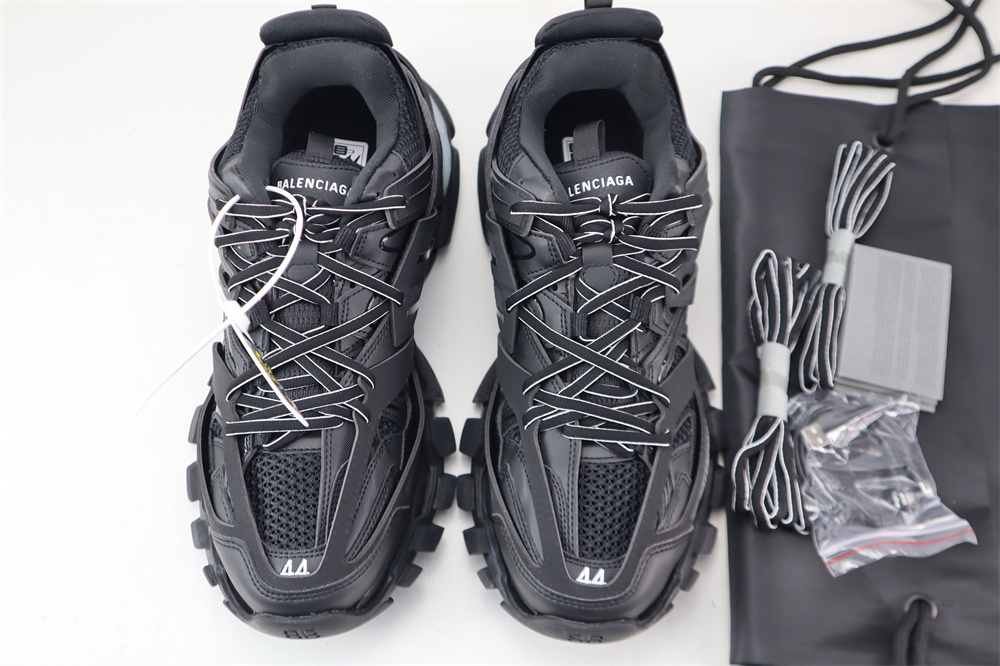 Balenciag LED black Balenciag LED black