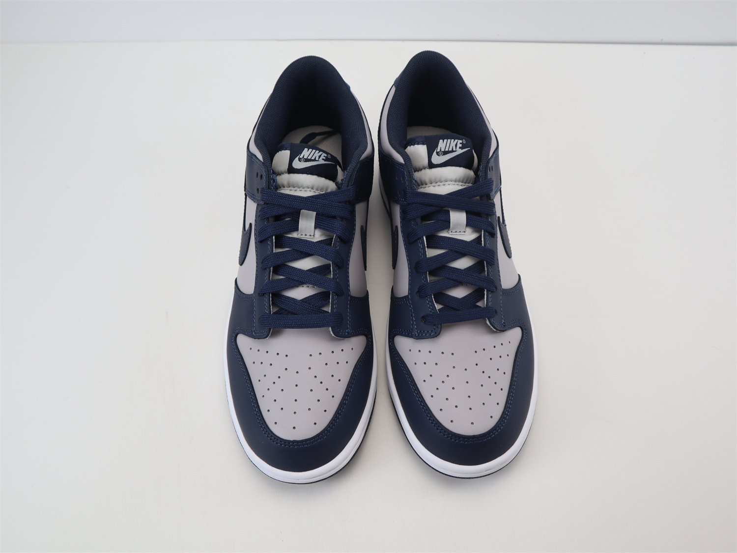 BEST Nike Dunk Low Georgetown BEST Nike Dunk Low Georgetown