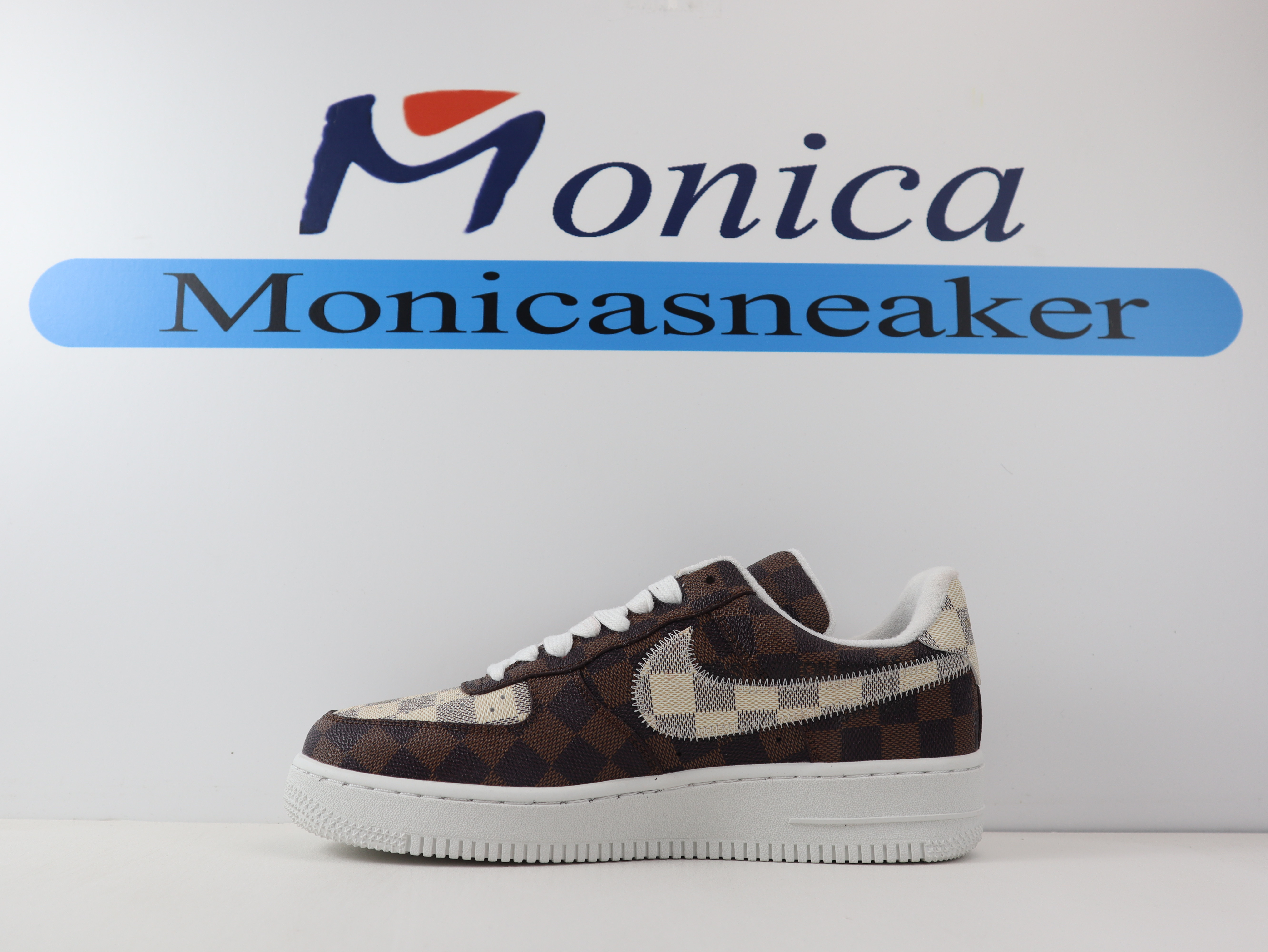 LOUlS VUlTTON X NiKe Air Force 1 LOUlS VUlTTON X NiKe Air Force 1