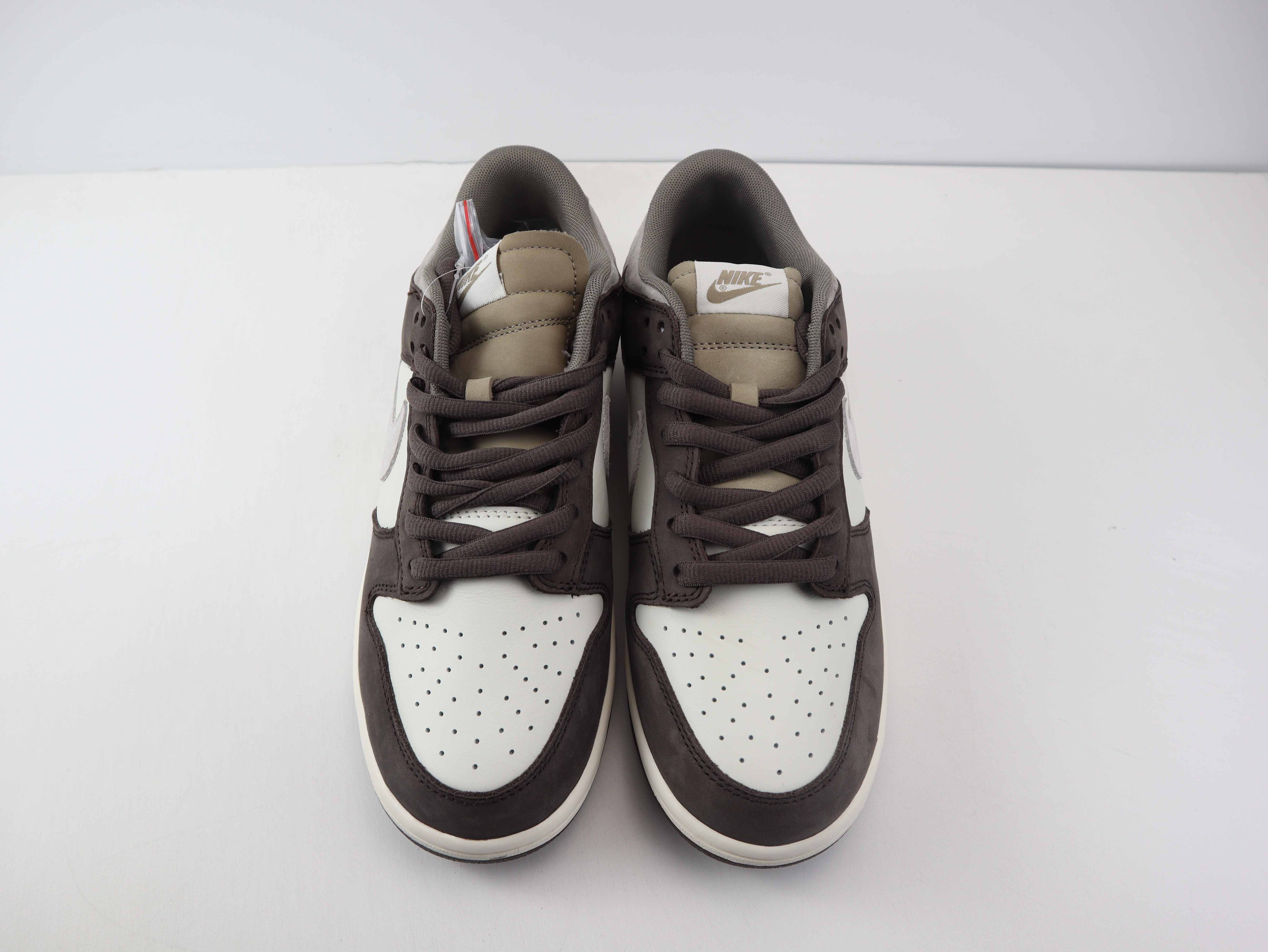 Otomo Katsuhiro x Nike SB Dunk Low Steamboy OST Grey Brown Mocha Otomo Katsuhiro x Nike SB Dunk Low Steamboy OST Grey Brown Mocha