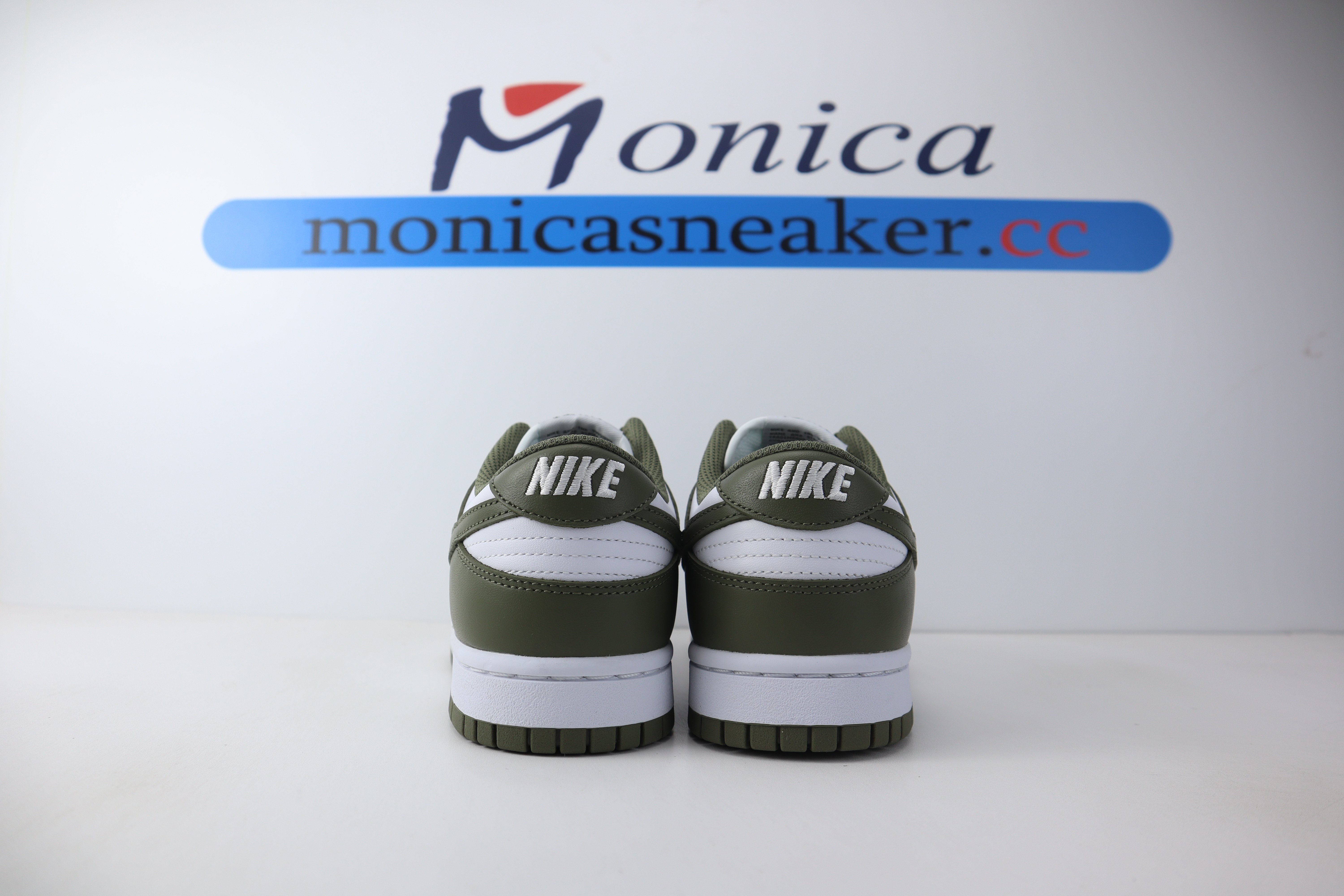 M batch Dunk Low Medium Olive M batch Dunk Low Medium Olive