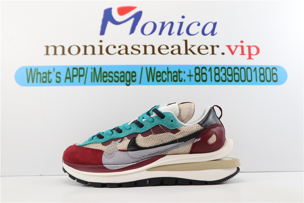 Sacai X Nike regasus vaporrly SP Wine Red Green Sacai X Nike regasus vaporrly SP Wine Red Green