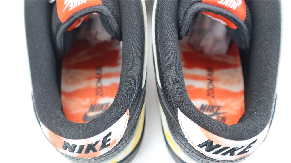 Nike SB Dunk Low Raygun Tie-Dye Black Nike SB Dunk Low Raygun Tie-Dye Black