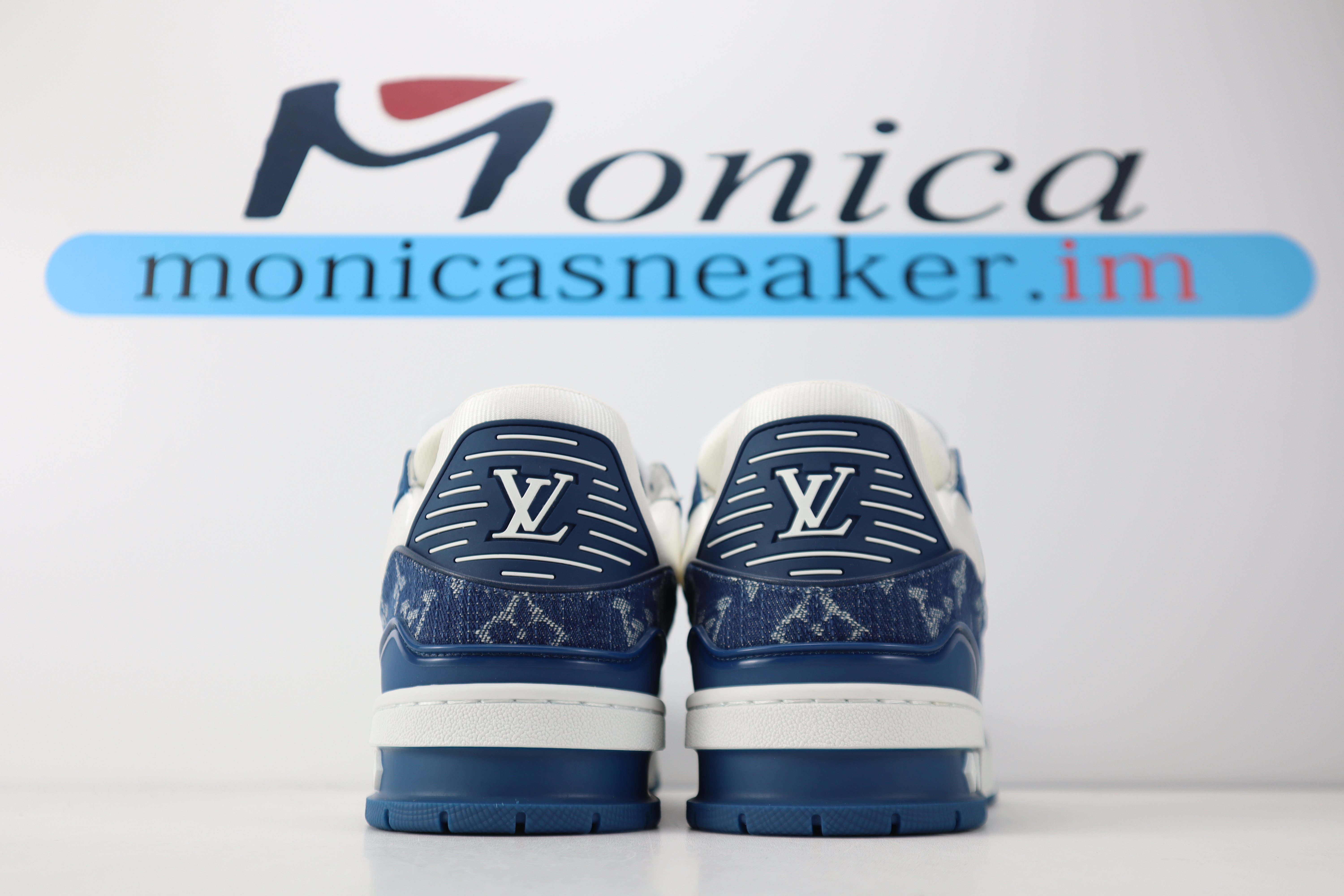 L..V TRAINER MONOGRAM DENIM L..V TRAINER MONOGRAM DENIM