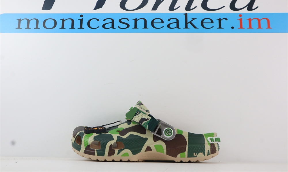 Crocs Classic Clog A Bathing Ape ABC Camo Green