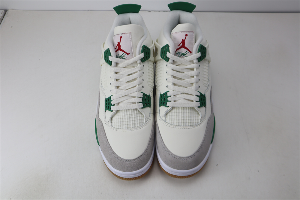 New Y3 batch Air Jordan 4 SB Pine green New Y3 batch Air Jordan 4 SB Pine green