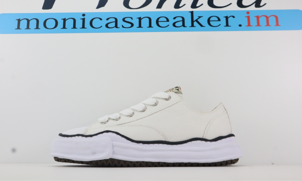 MIHARA YASUHIRO"PETERSON" OG Sole Canvas Low-top Sneaker Maison